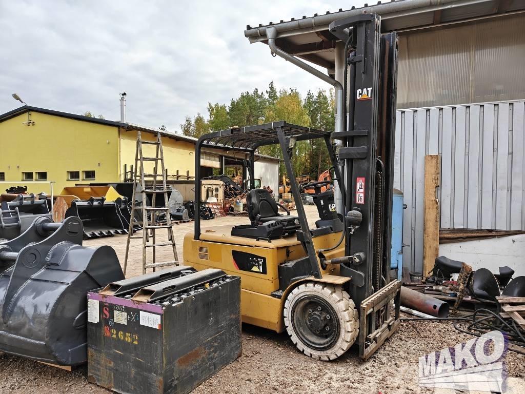 CAT EP 35 K PAC Elektritõstukid