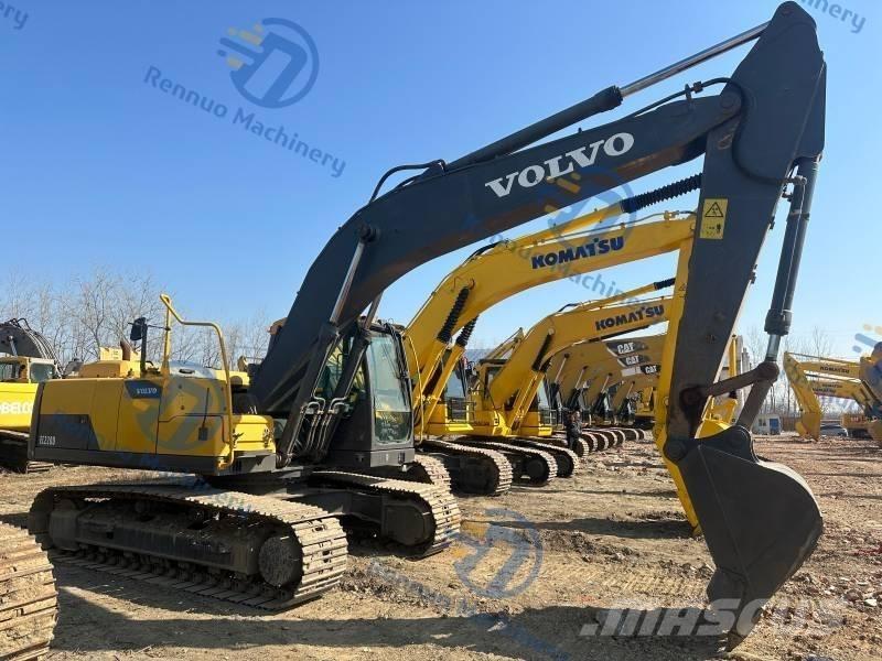 Volvo EC 220 D Roomikekskavaatorid