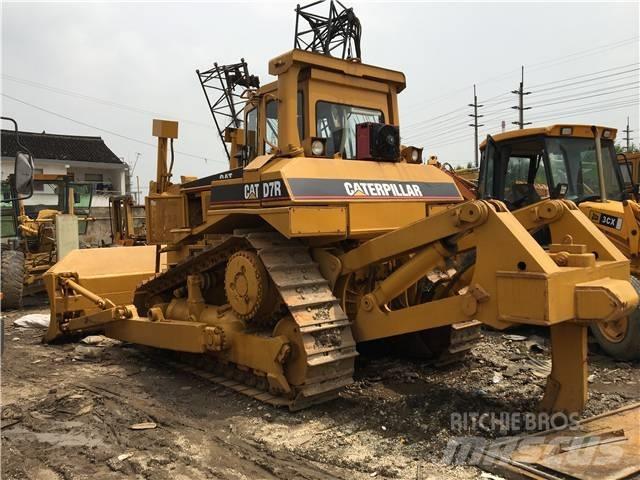 CAT D 7 R Buldooserid
