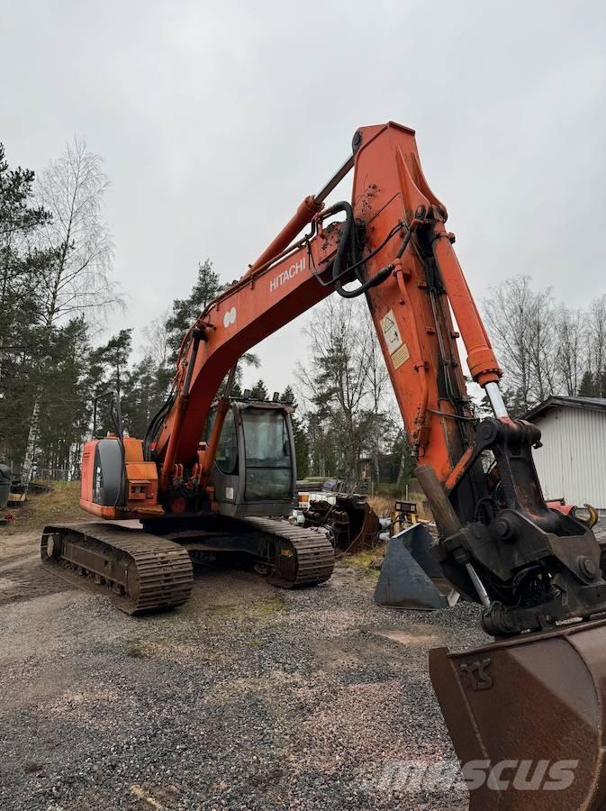 Hitachi ZX 225 US LC Roomikekskavaatorid