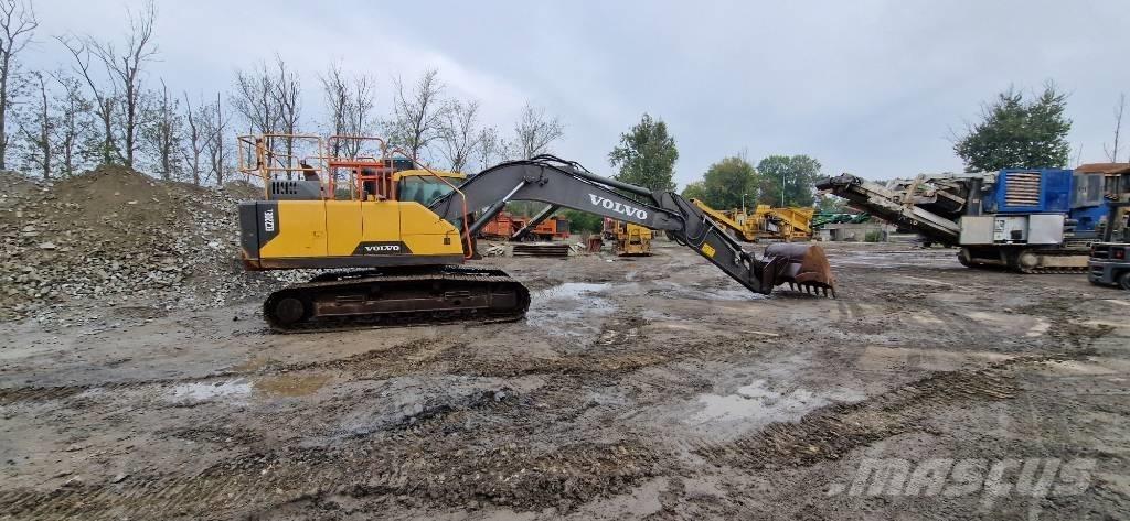 Volvo EC 220EL Roomikekskavaatorid