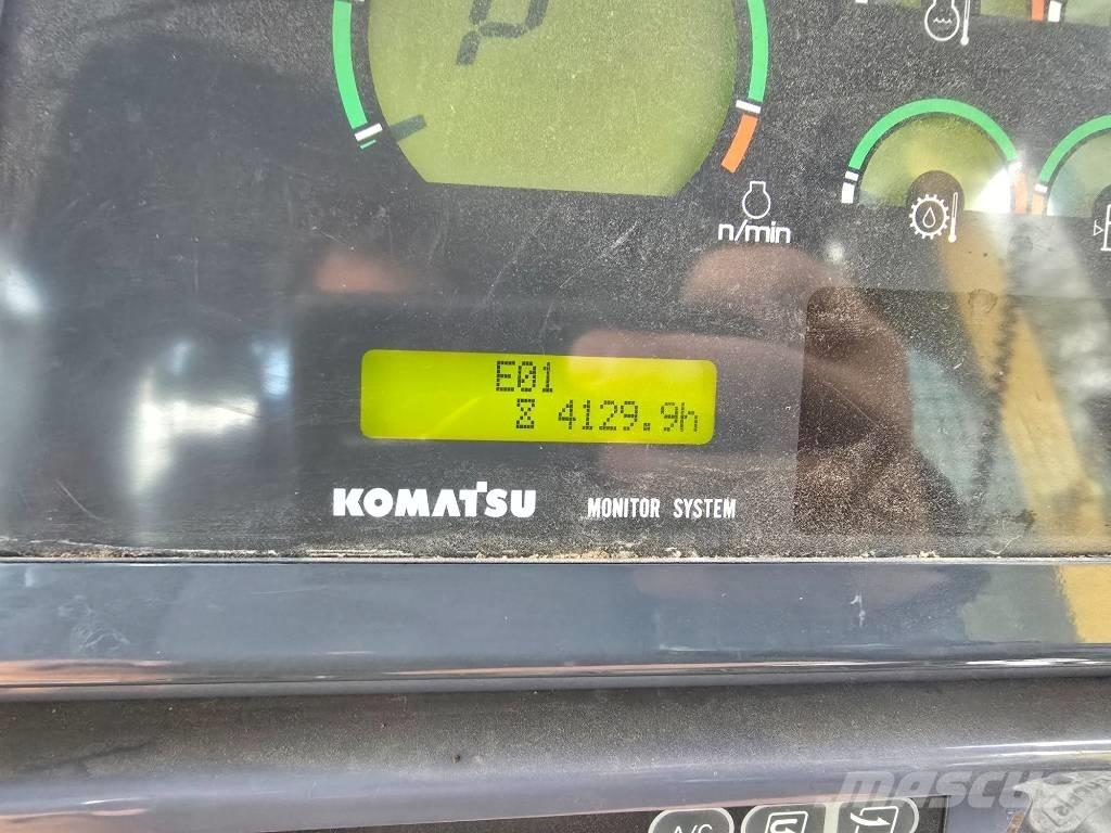 Komatsu D 65 EX-15 L Buldooserid