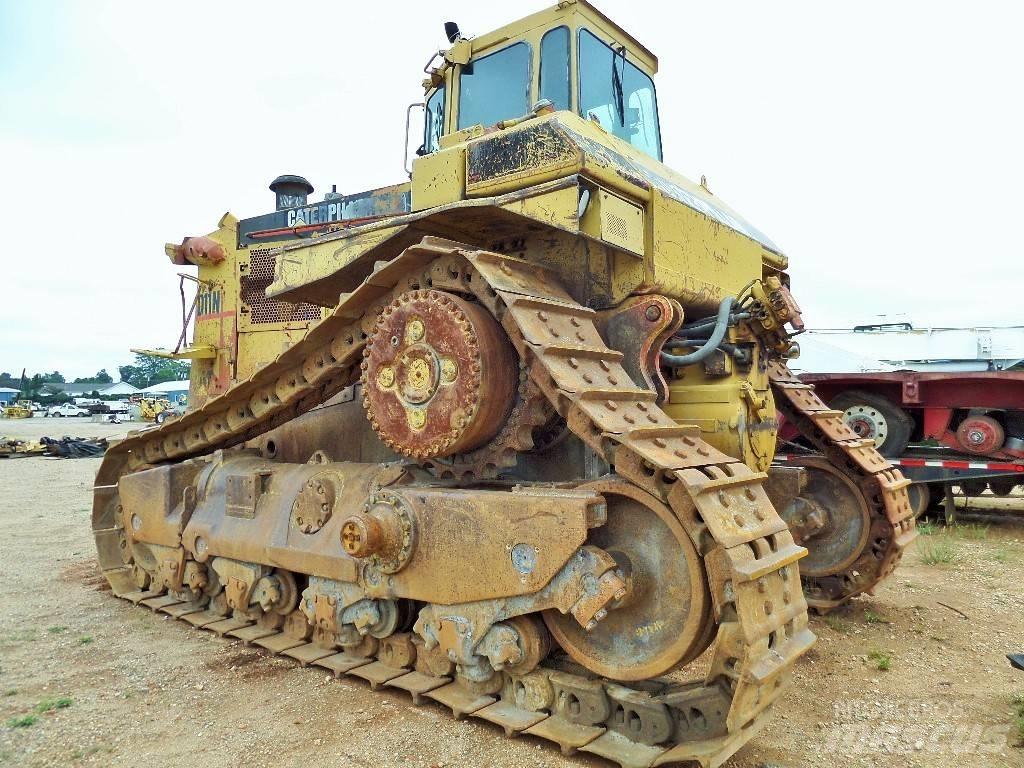 CAT D 11 N Buldooserid