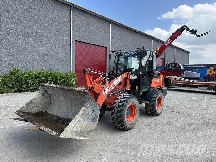 Kubota R065W Rataslaadurid