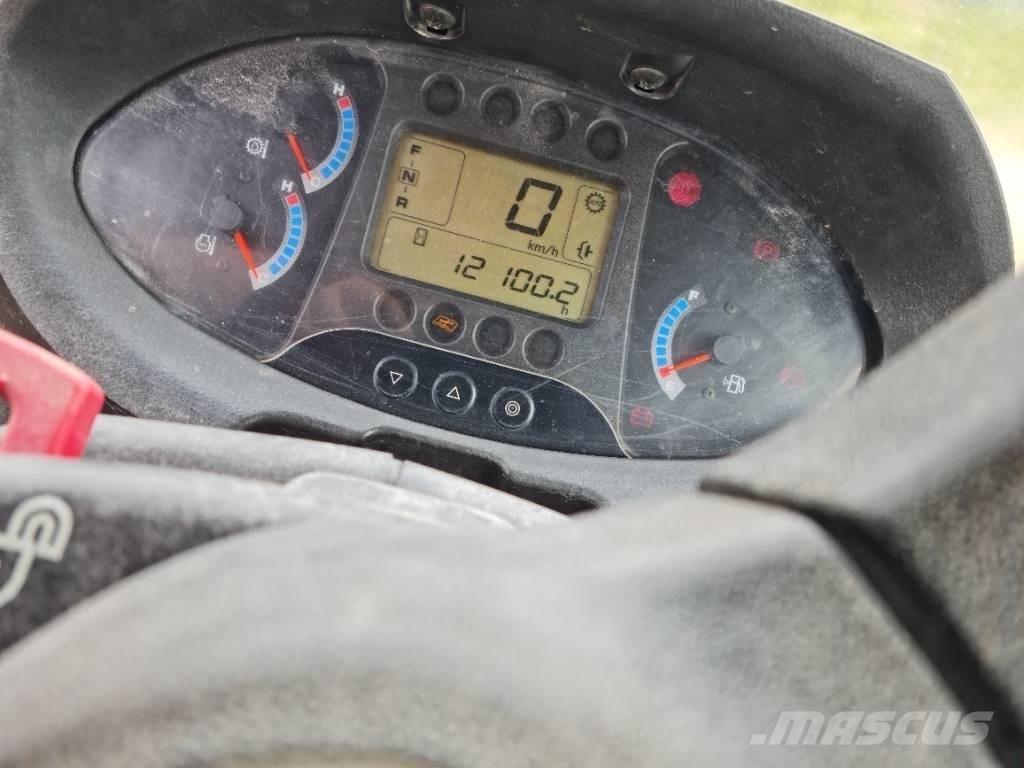 Hitachi ZW 220 Rataslaadurid