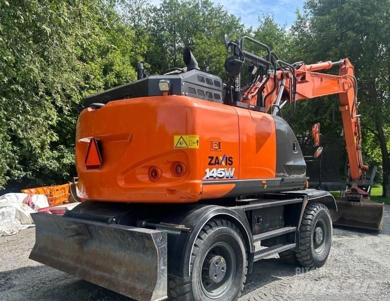Hitachi ZX 145 W-6 Ratasekskavaatorid