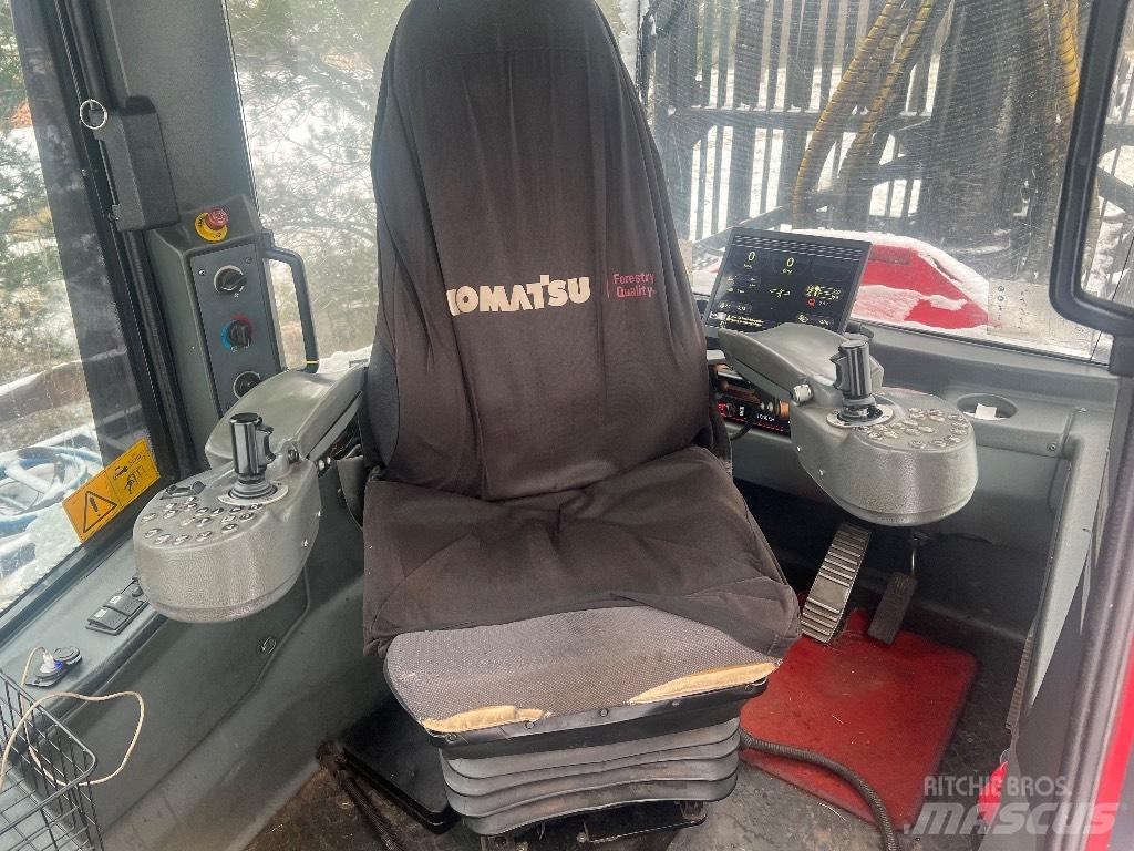Komatsu 840 TX Forwarderid