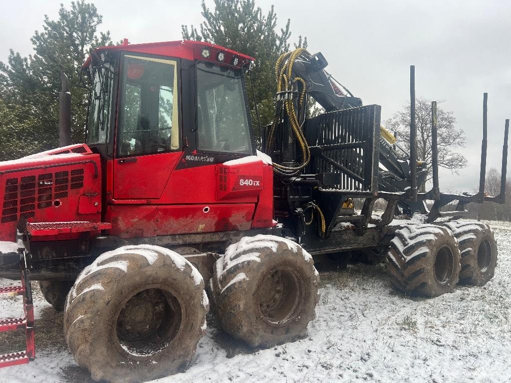 Komatsu 840 TX Forwarderid