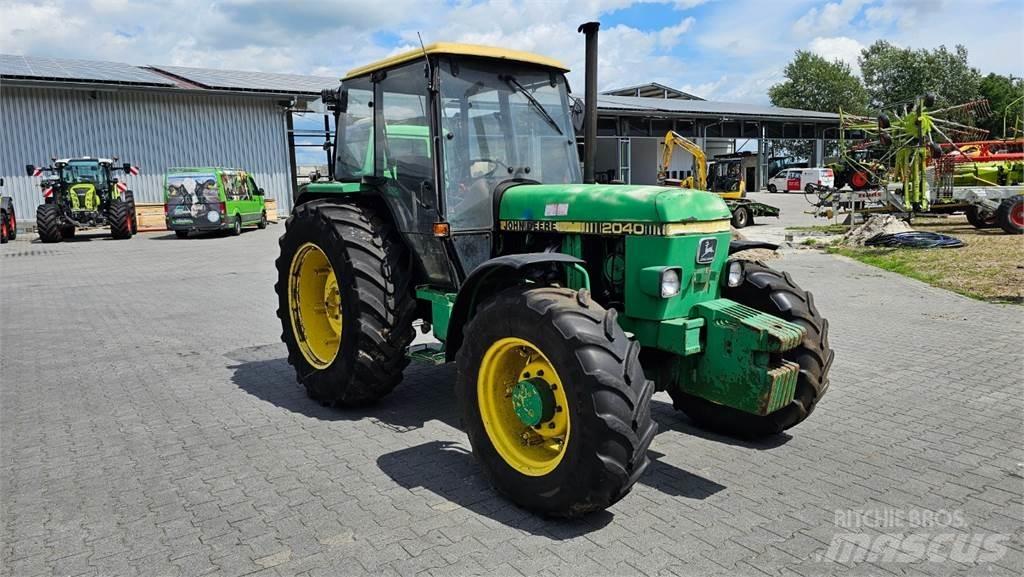 John Deere 2040A Traktorid