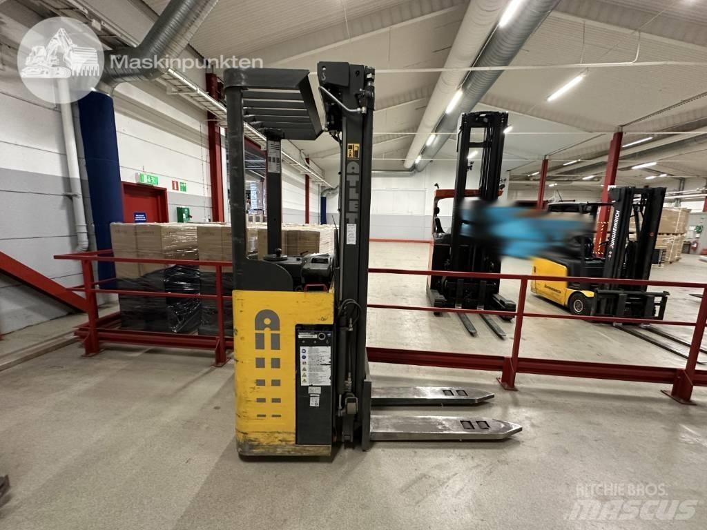 Atlet 160 SD TFV Platvormiga virnastajad