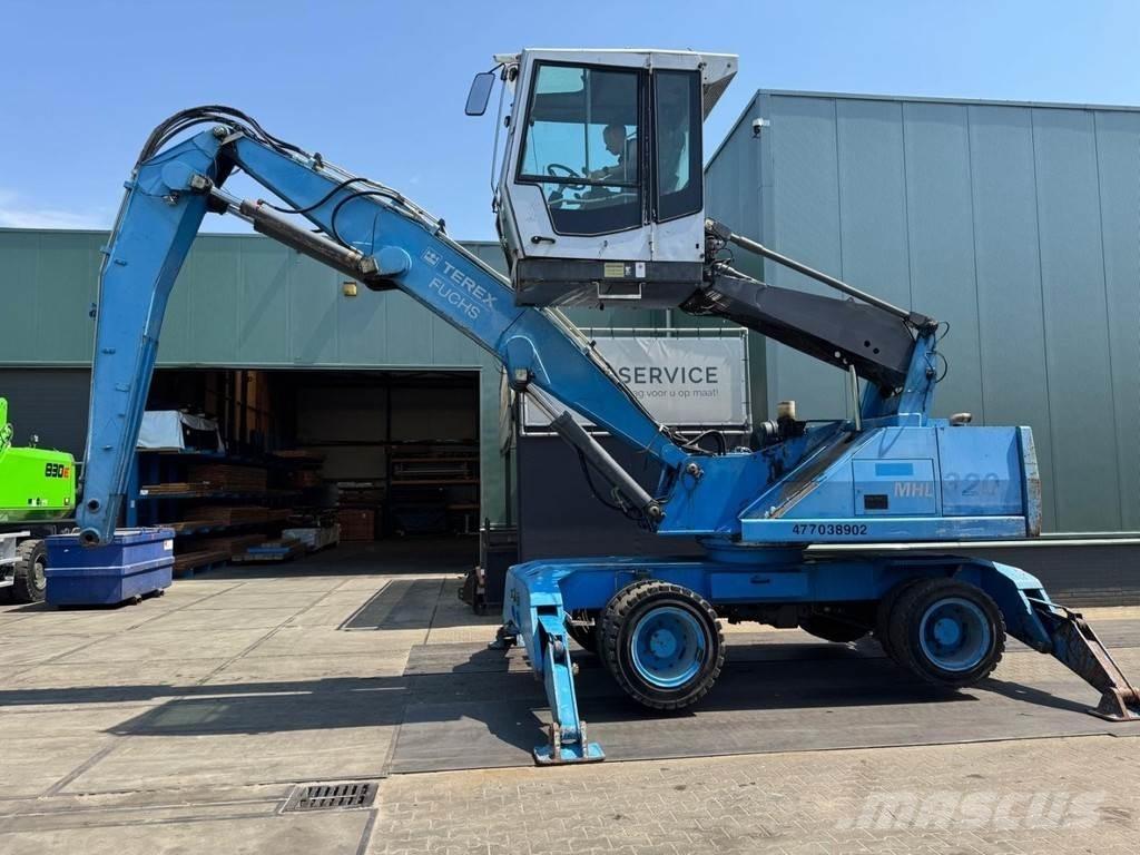 Fuchs MHL 320 Materjalikäitlusmasinad