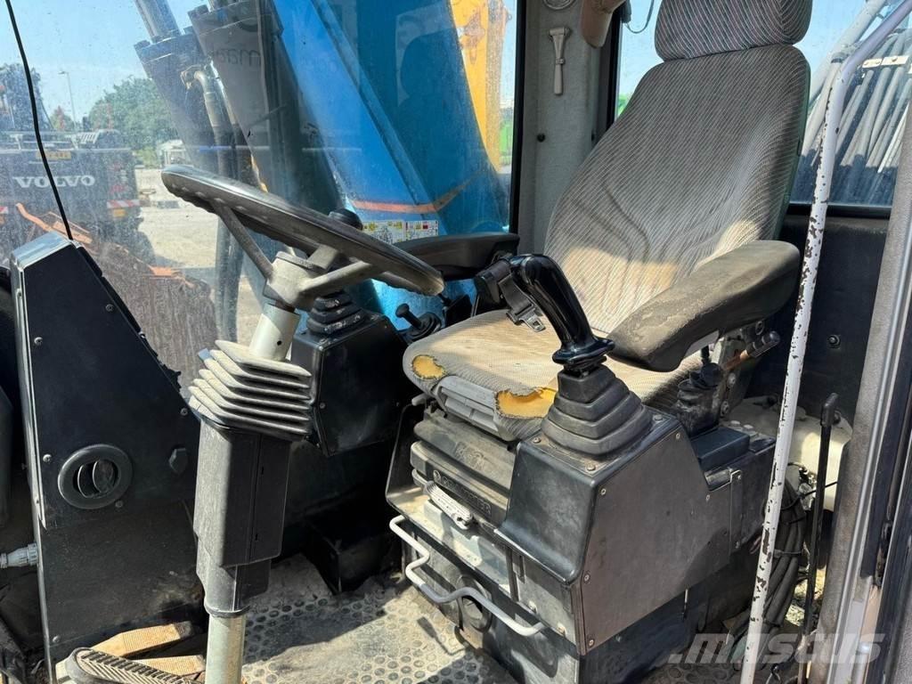 Fuchs MHL 320 Materjalikäitlusmasinad