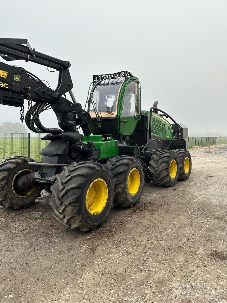 John Deere 1270 G Harvesterid