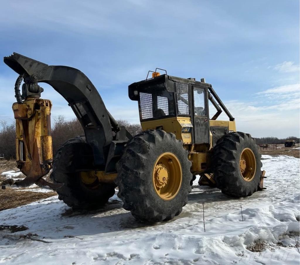 CAT 518 Väljaveotraktorid