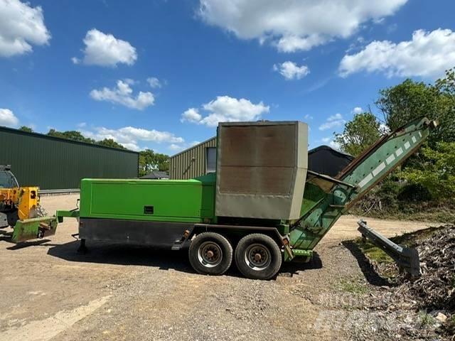 Willibald MZA 2800 Prügipurustajad