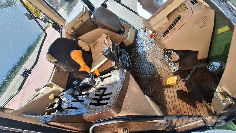 John Deere 6310 Traktorid