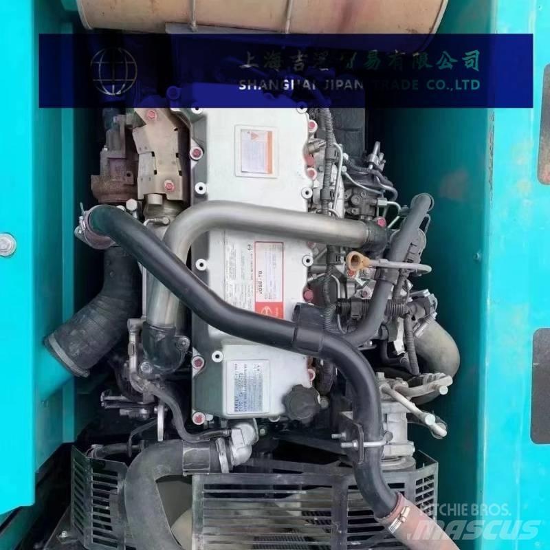 Kobelco 260 Roomikekskavaatorid