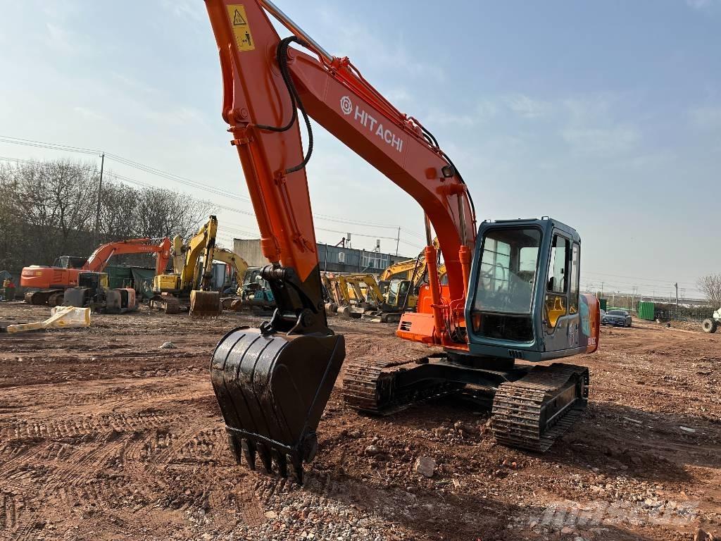 Hitachi EX 120 Roomikekskavaatorid