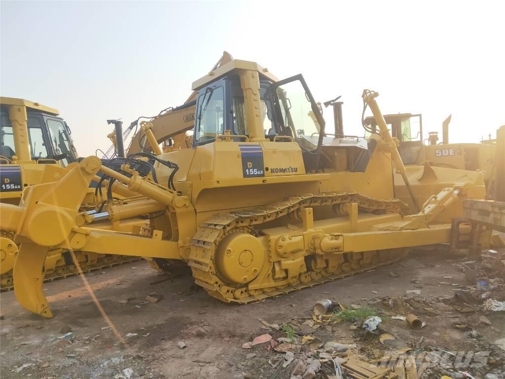 Komatsu D155AX-5 Buldooserid