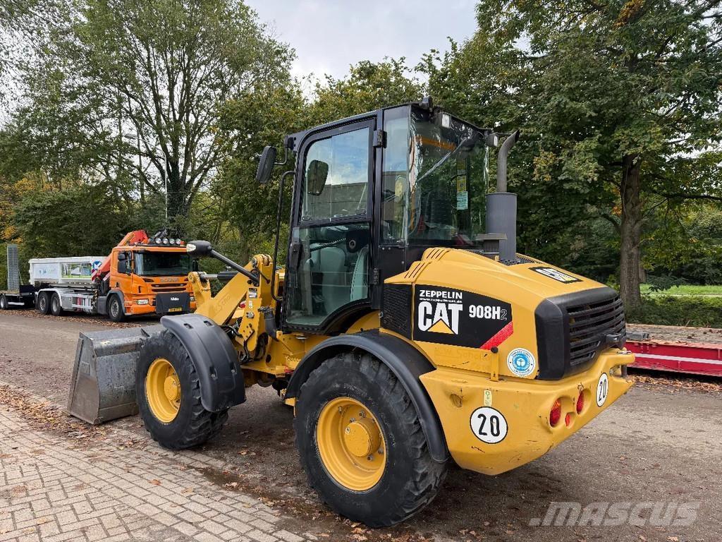 CAT 908H Rataslaadurid
