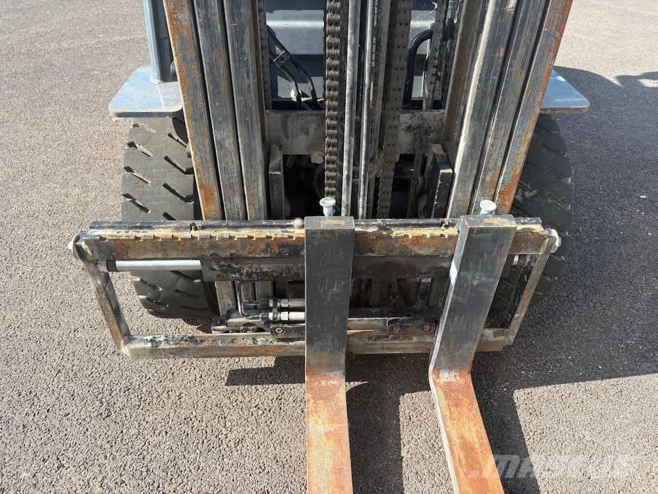 Toyota 8 FDF 25 Diiseltõstukid