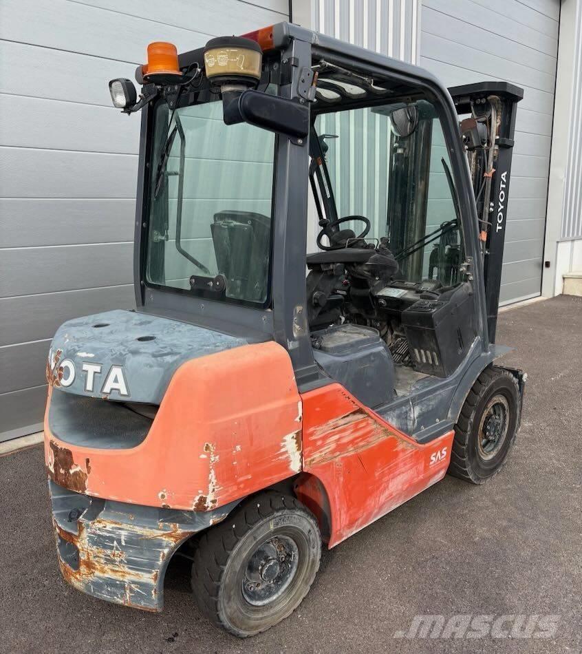 Toyota 8 FDF 25 Diiseltõstukid