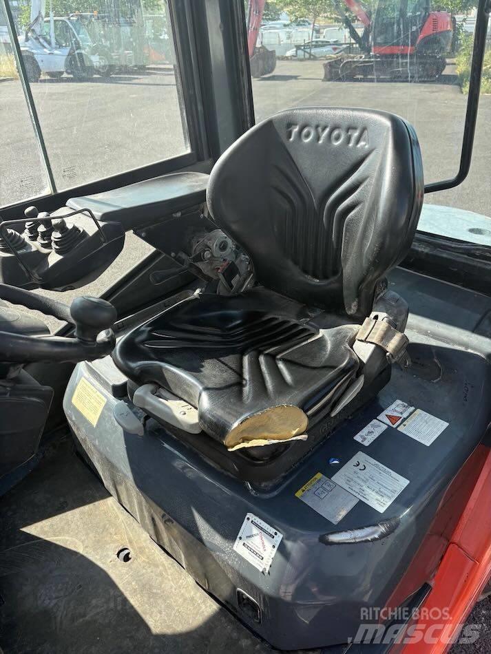 Toyota 8 FDF 25 Diiseltõstukid