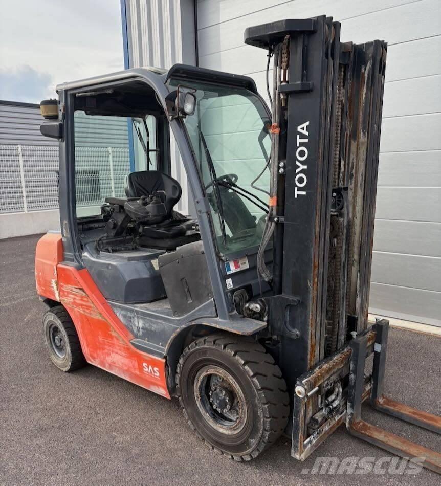 Toyota 8 FDF 25 Diiseltõstukid