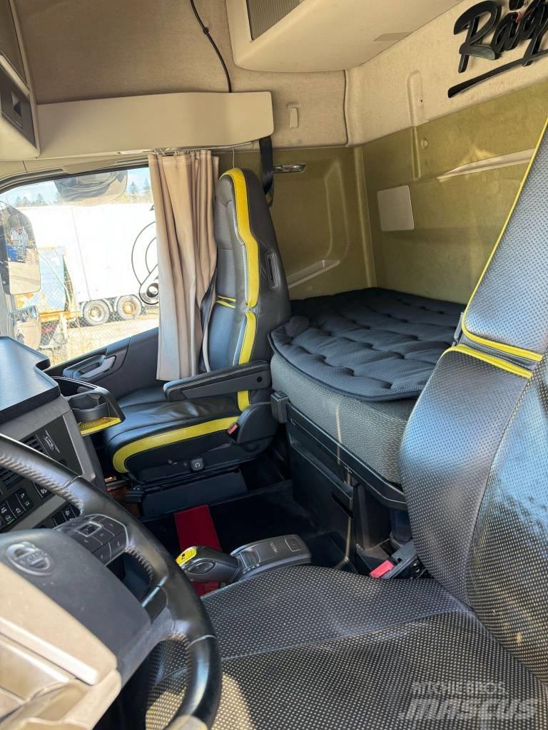 Volvo FH 16 750 Raamautod