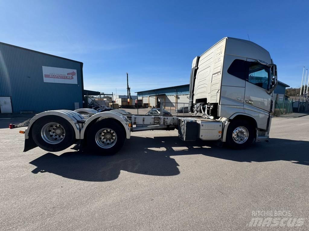 Volvo FH 16 750 Raamautod