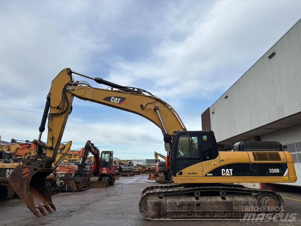 CAT 330 D L Roomikekskavaatorid