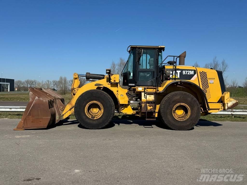 CAT 972M Rataslaadurid