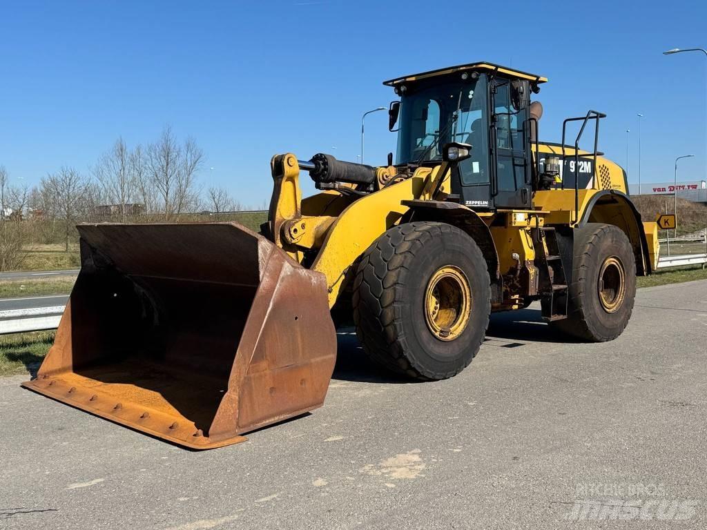 CAT 972M Rataslaadurid