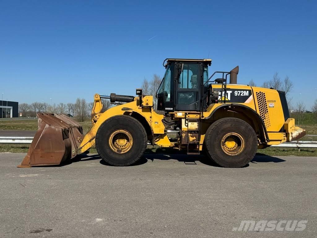 CAT 972M Rataslaadurid