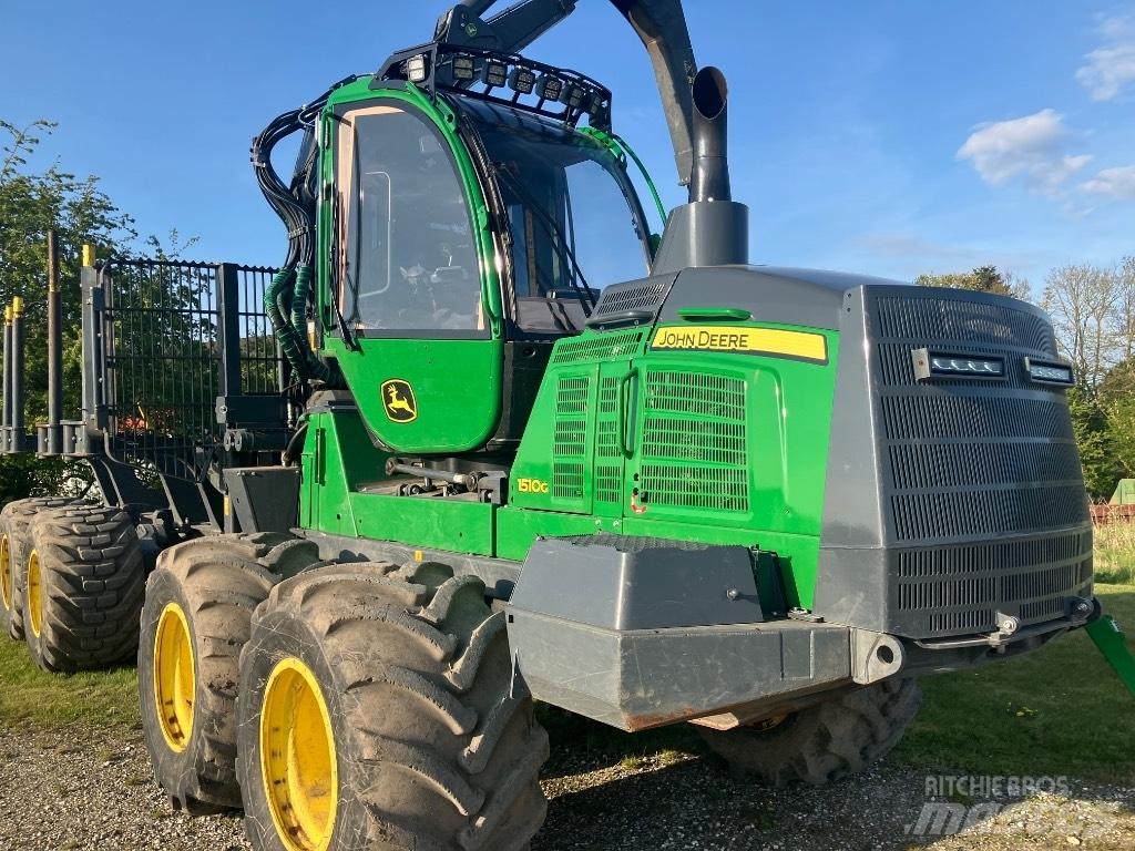 John Deere 1510G Forwarderid