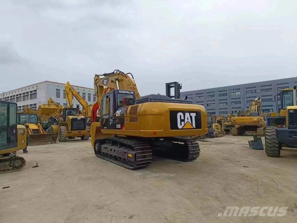 CAT 330 D Roomikekskavaatorid
