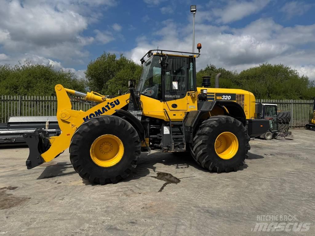 Komatsu WA320-7 Rataslaadurid