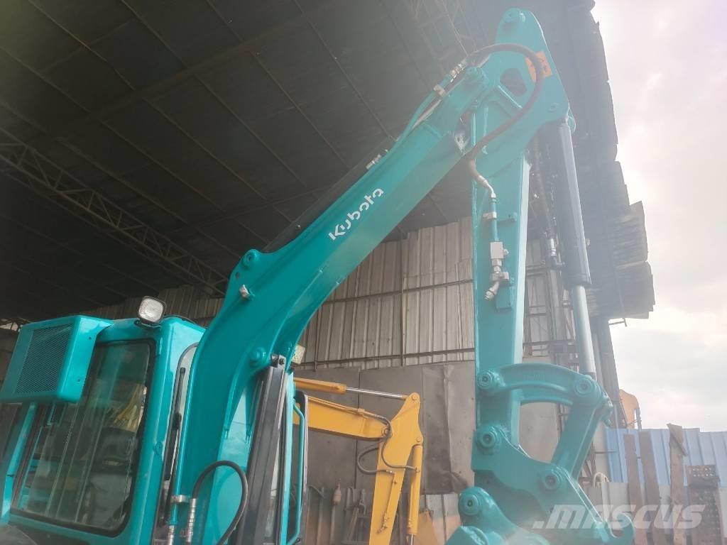 Kubota U 35 Roomikekskavaatorid