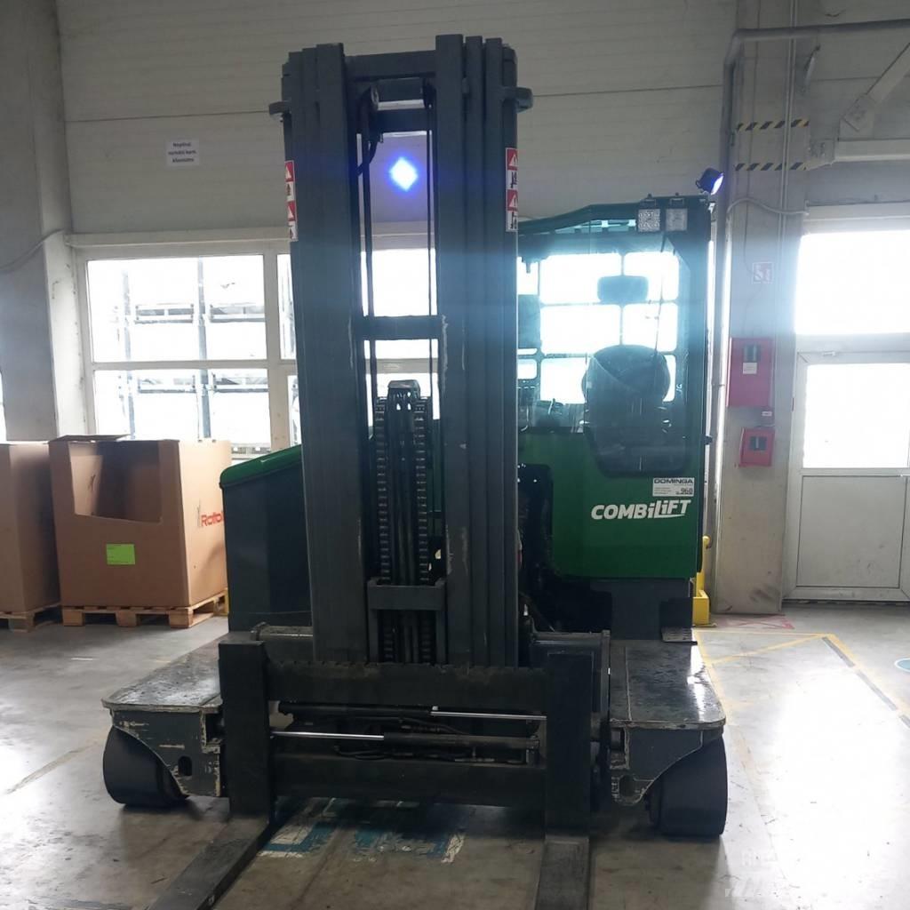 Combilift C 4000 E Neljasuuna lükandmastiga tõstukid