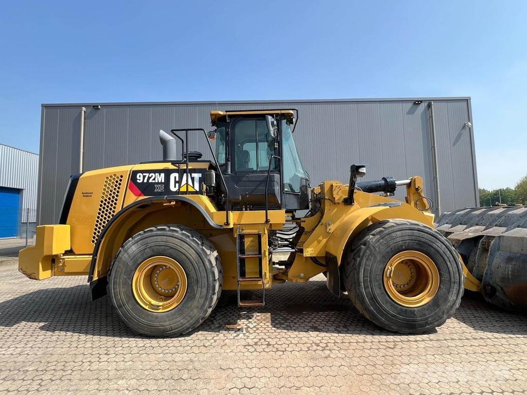 CAT 972M XE Rataslaadurid