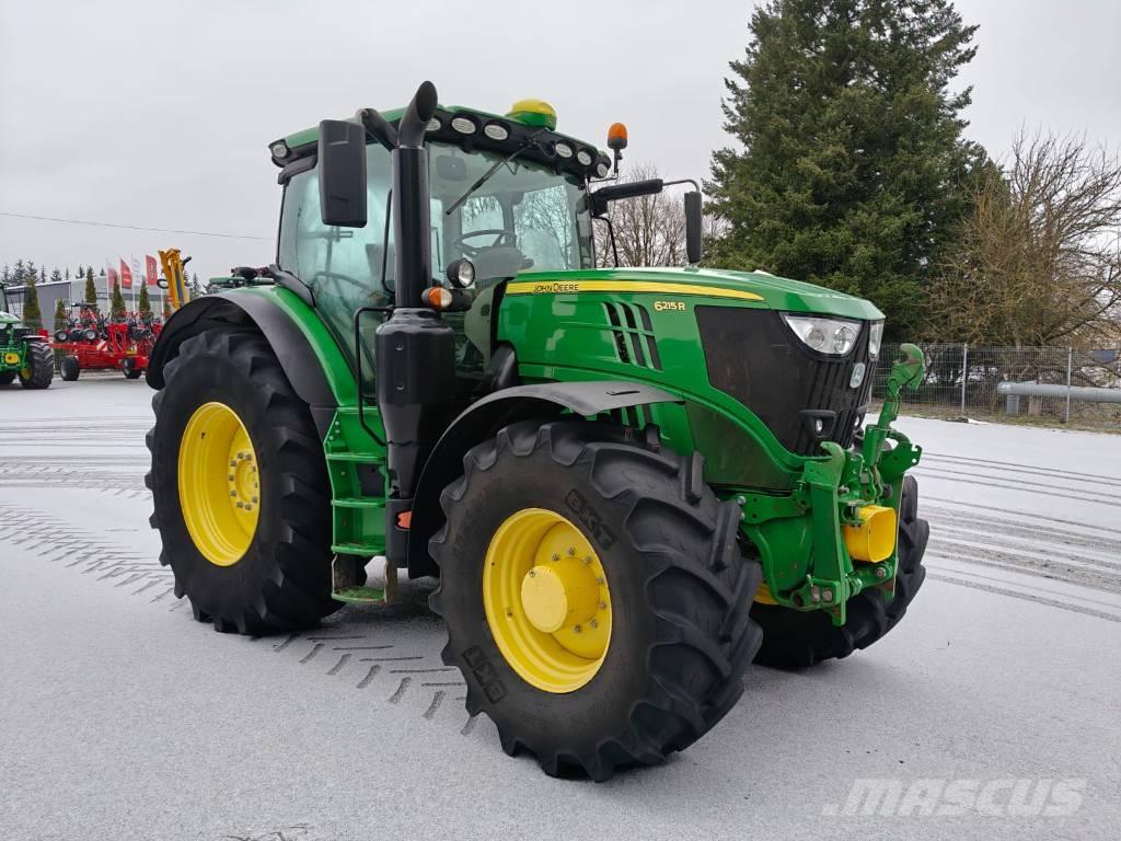 John Deere 6215 R Traktorid