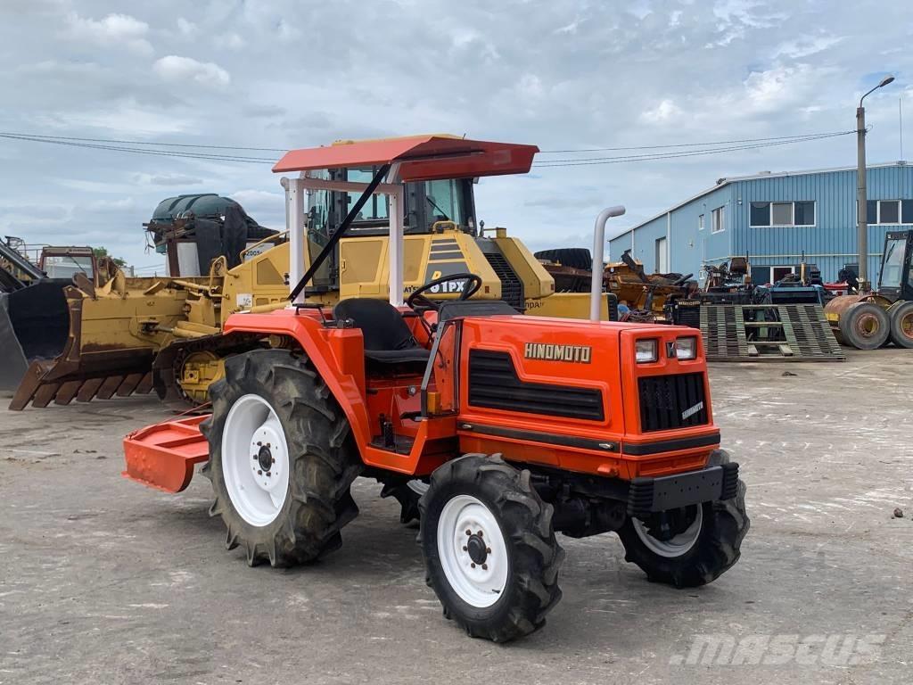 Hinomoto BD150 Traktorid