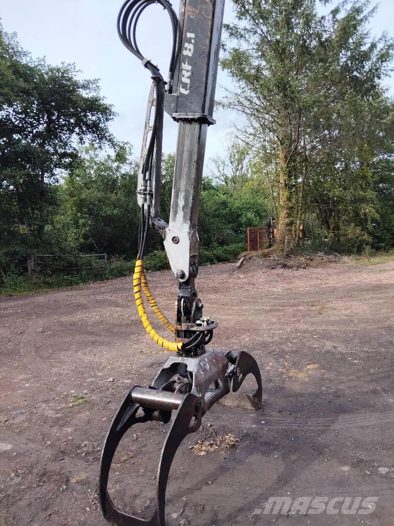 Komatsu 840 TX Forwarderid