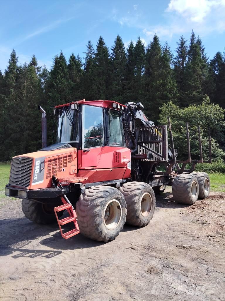 Komatsu 840 TX Forwarderid