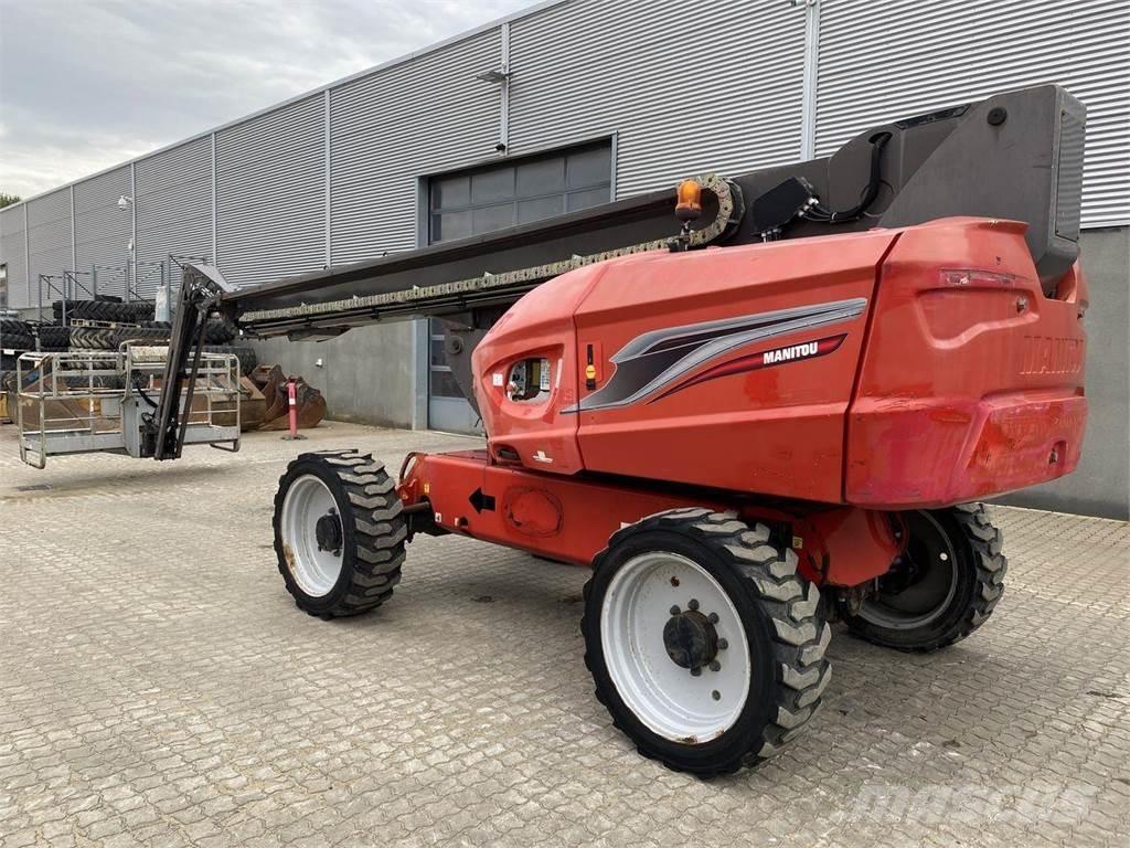 Manitou 260TJ Iseliikuvad poomtõstukid