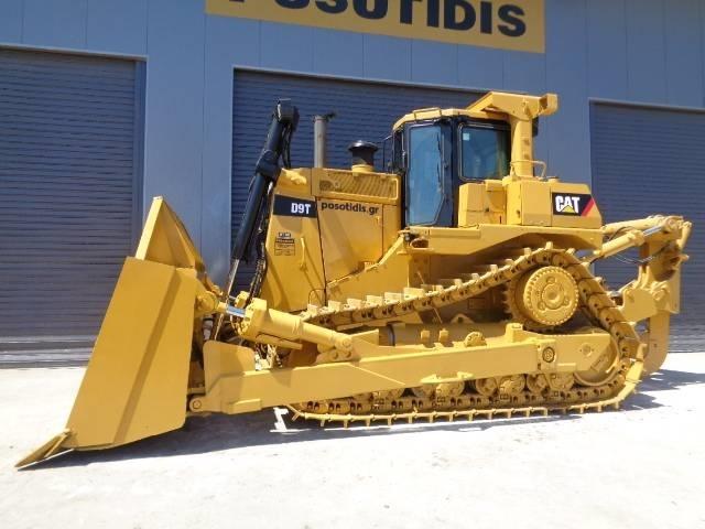 CAT D 9 T Buldooserid