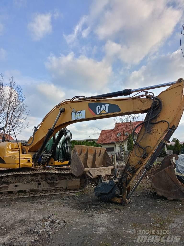 CAT 329 LN Roomikekskavaatorid