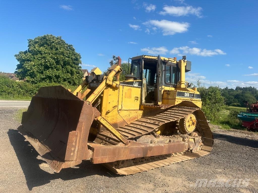 CAT D 6 R LGP Buldooserid