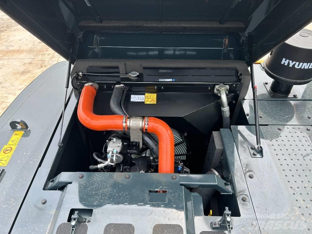 Hyundai HX 340 HD Roomikekskavaatorid