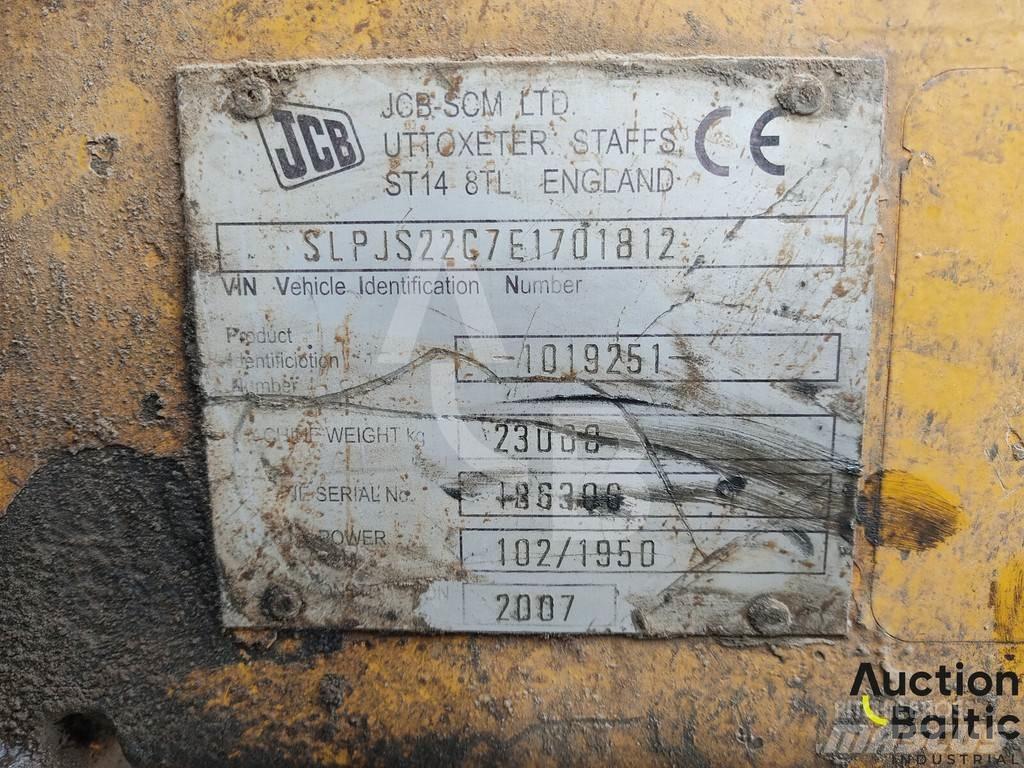 JCB JS 220 LC Roomikekskavaatorid
